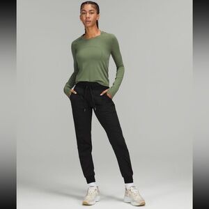 Lululemon Dance Studio Mid-Line Jogger